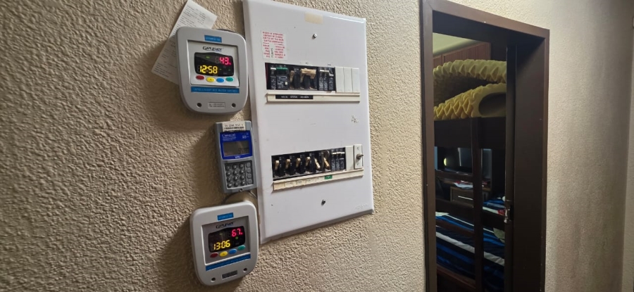 5 Bedroom Property for Sale in Wilkoppies North West